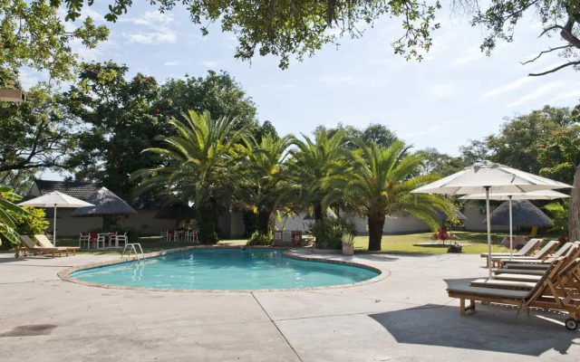 Protea Hotel by Marriott Zambezi River Lodge