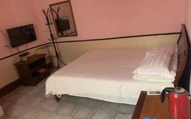 Beihai Xiangxi Hotel (Beibuwan Square)