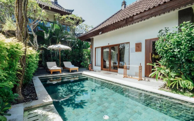 Swan Keramas Bali Villas