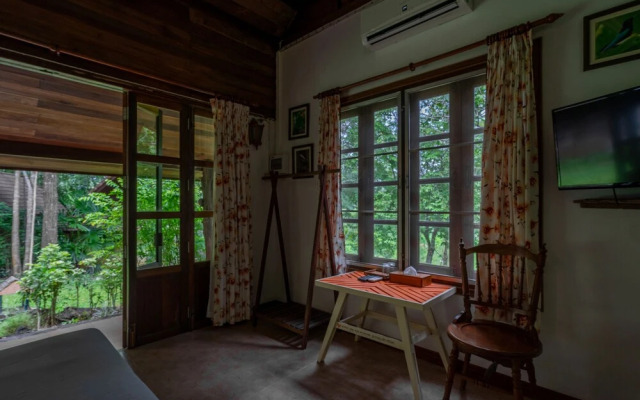 Donsak Orchid Resort