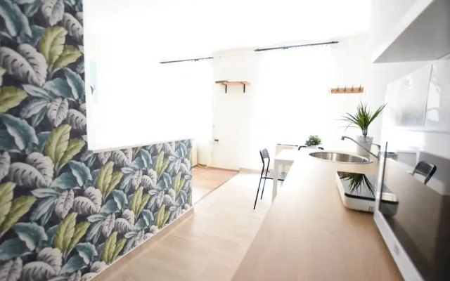 Budget Apartment by Hi5 - Vámház 5.