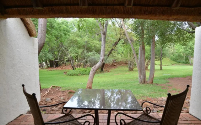 Kwa Maritane Bush Lodge Pilanesburg
