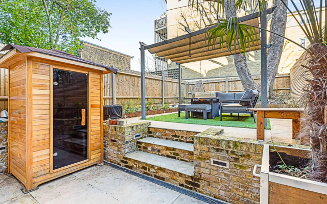 Clapham Oasis: 1 Bedroom, Sauna, Garden Retreat