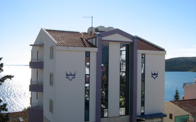 Viktorija Apartments