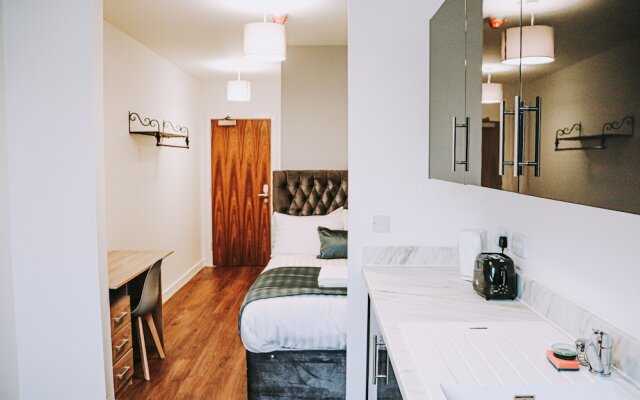Vincent House Studio Apartments