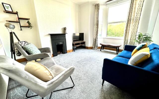 Whitchurch House by Switchback Stays