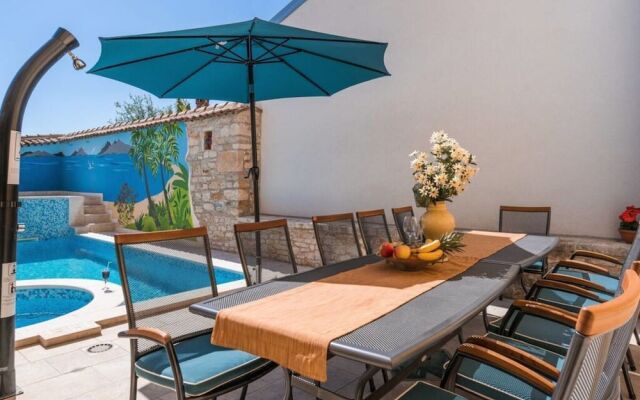 Nada Comfortable Holiday Residence