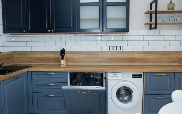 FM Luxury 2-BDR Apartment - Relax