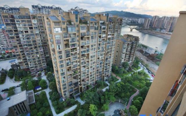 Huashu Wujianfang Hostel