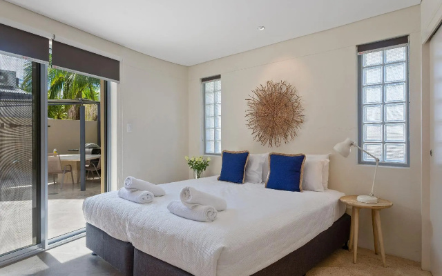 Jades on Lawson 2 – Guest Rooms – Byron Bay