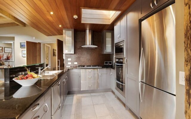Chambers City Centre Penthouse