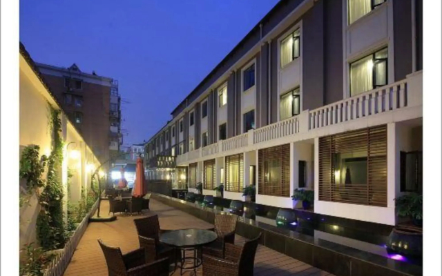 Grand Cozy Hotels