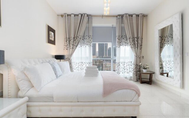 Lux BnB I Standpoint Tower I Opera View