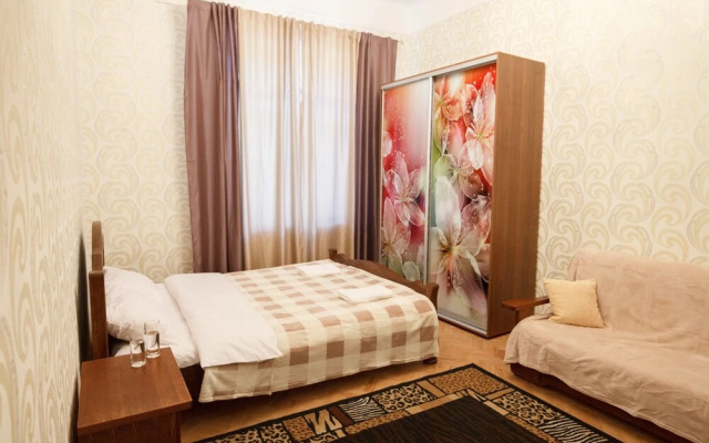 City Apartment on Ivana Franka 121