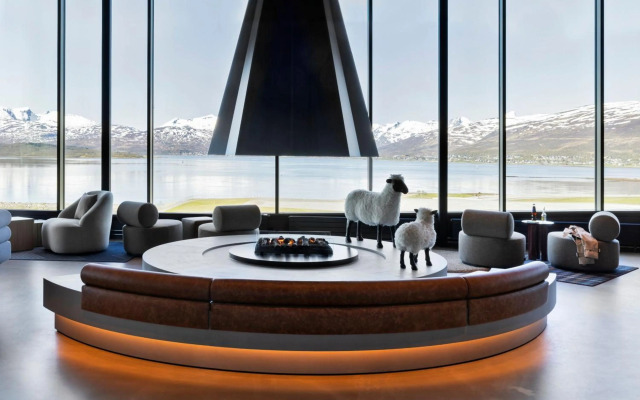 Moxy Tromso