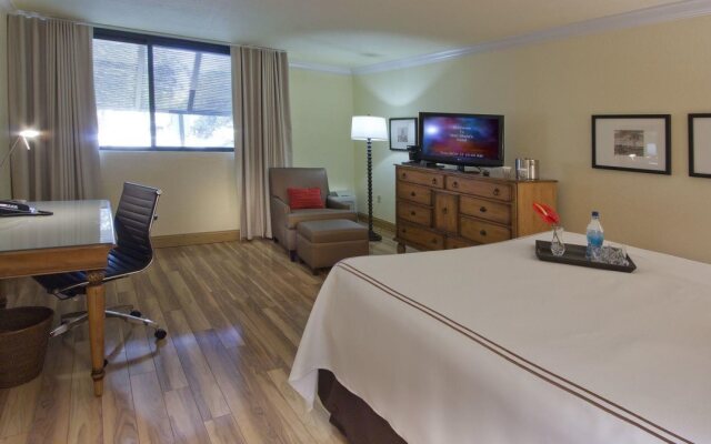 Miami Lakes Hotel