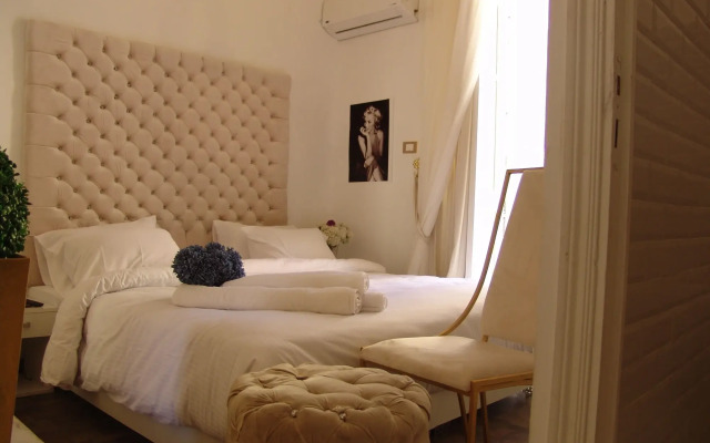 Velvet Hotel