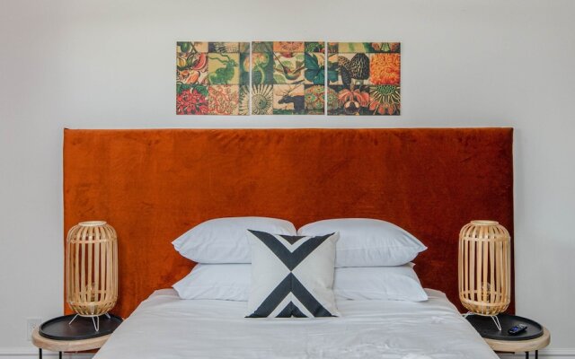 Spacious 4BR Near Old Town by WanderJaunt