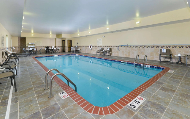 Hampton Inn Clinton, IA