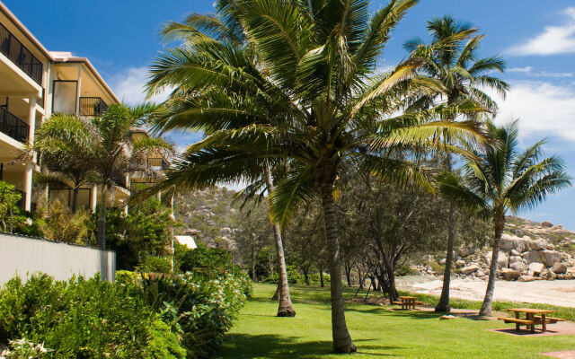 Rose Bay Resort