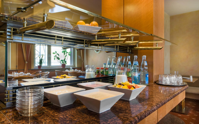 PLAZA INN Rieker Stuttgart Hauptbahnhof