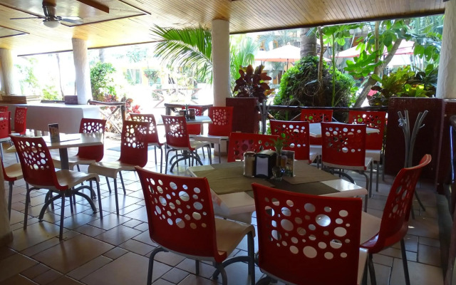 Hotel Palapa Palace