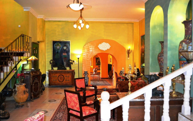 Palacio Domain Luxurious Boutique Hotel