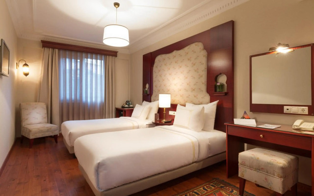Hotel Turin Palace