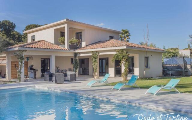 Stunning Villa 4 bedroom with pool - Dodo et Tartine