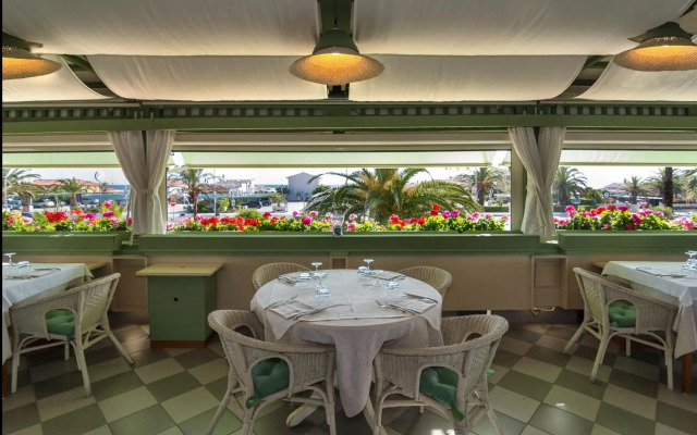 Hotel Siesta