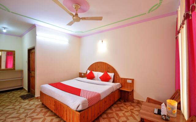 Hotel Thakur