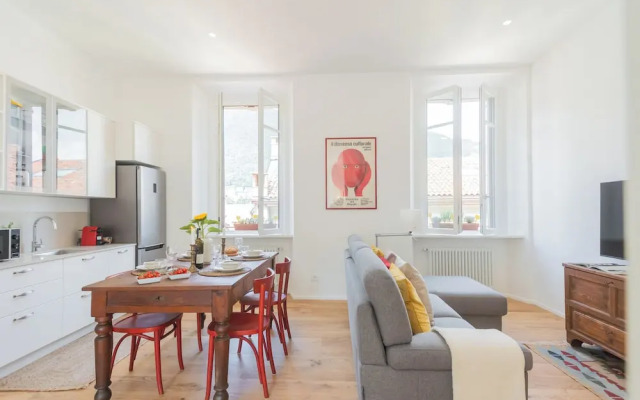 Rooftop Nest in Como City Center by Rent all Como