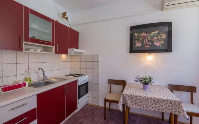 Apartment Riva 5