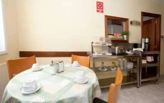 Residencia de estudiantes Roma ***