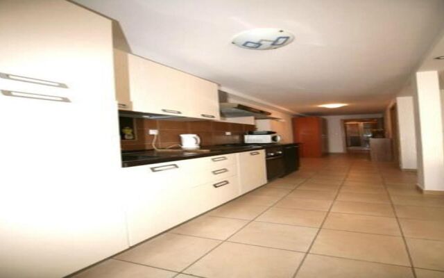 Apartment Dujas