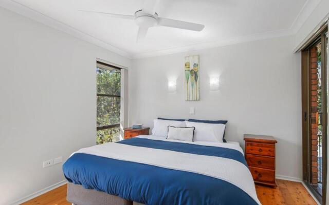 Punt House - riverfront home with ramp access