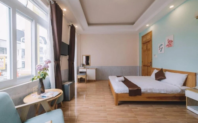My Hy Hotel