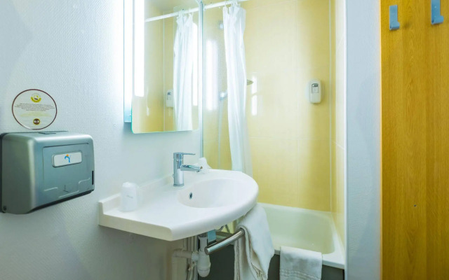 B&B HOTEL Valence Nord