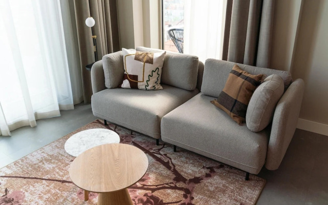 Apartment With Breathtaking Views of the City