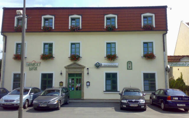 Hotel Hanácký Dvur