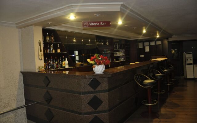 Hotel Kayalar