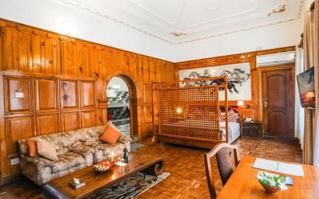 Grand Norling Hotel's Resort
