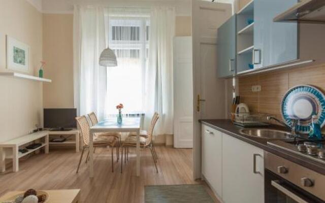 Mentha Apartments