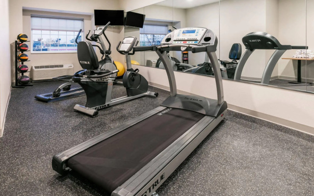 Microtel Inn and Suites by Wyndham Monahans