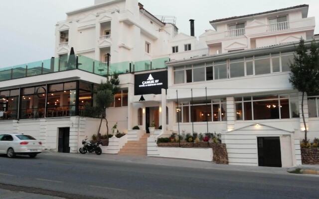 Camlik 87 Hotel Ayvalik