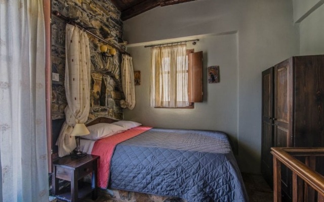 Psamathous Guest House
