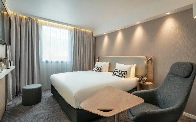 Holiday Inn Express Marne La Vallee Val D Europe