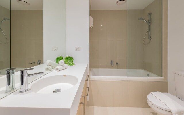 Luxury Living Southbank Melbourne City
