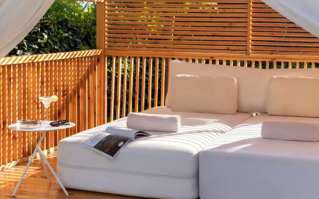 Crowne Plaza Florya Istanbul, an IHG Hotel