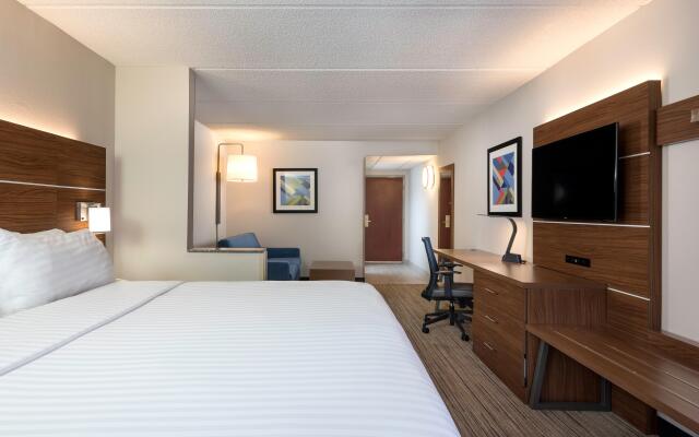 Holiday Inn Express Charlotte Belmont Airport, an IHG Hotel